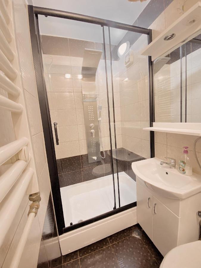 Diamond Apartment Prishtina 2 พริสตีนา ภายนอก รูปภาพ